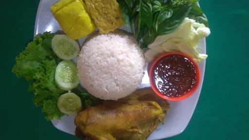 Pecel Lele Almirah 7