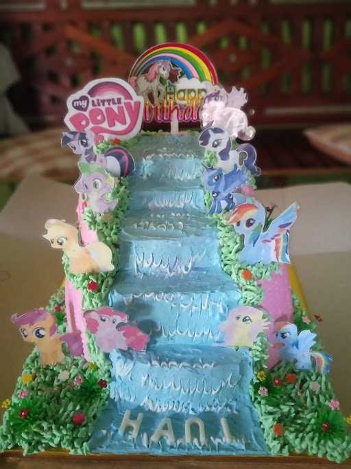 Nadya Cake 3