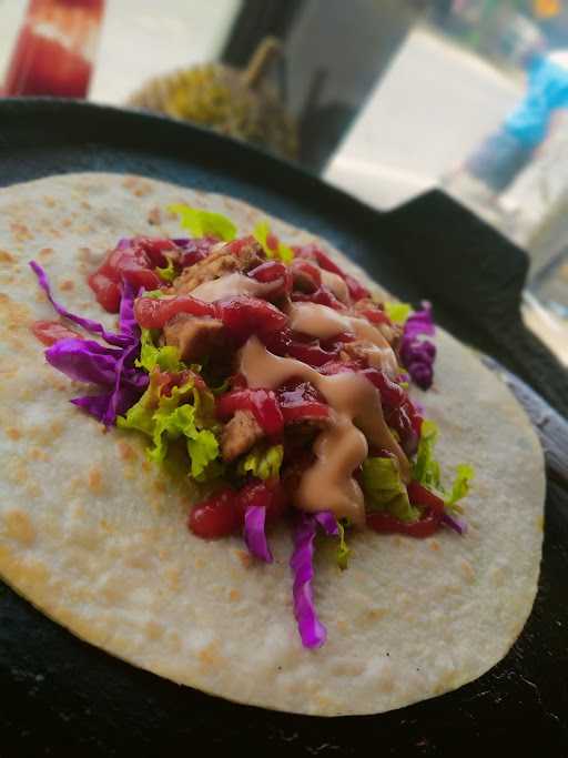 Hanindhiya Kebab & Salad Randudongkal 8