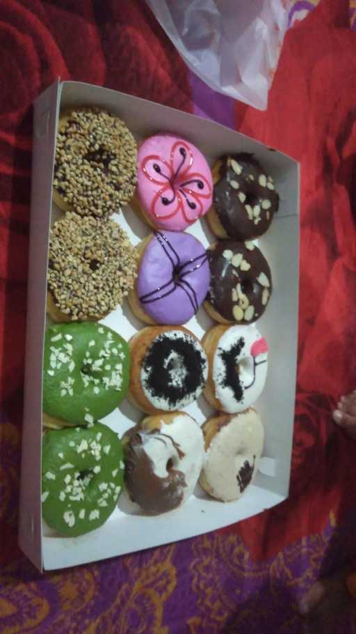 Donat Madu Cihanjuang Cabang Rangkasbitung 2