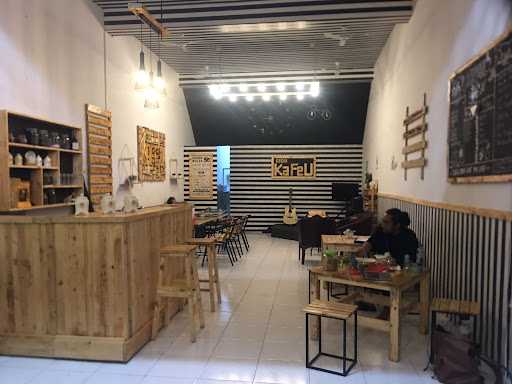 Kedai Kafeu 10