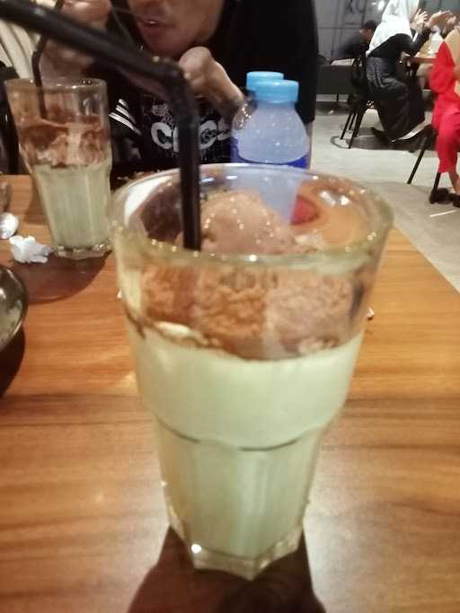 Kopitiam Makassar - Hertasning 7