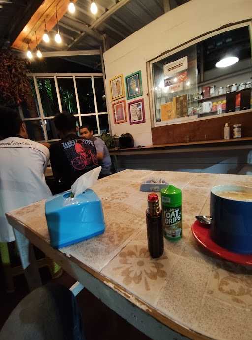 Teras Pohon Kopi 1