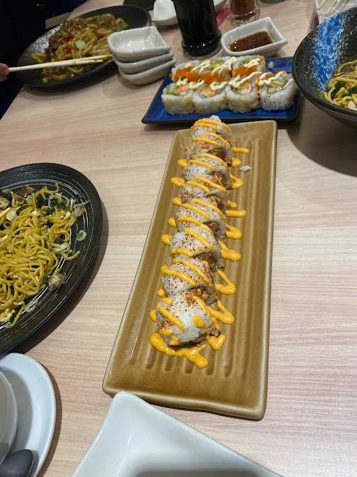 De'Sushi Adiyaksa 7