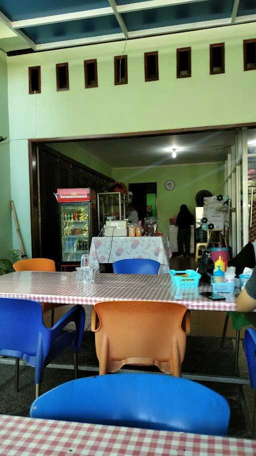 Bakso Unggul 8