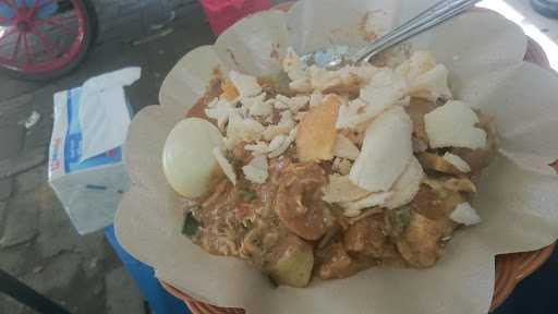 Gado-Gado Hertasning 1