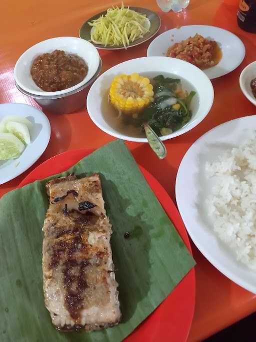 Ikan Bakar Rica Rica H. Harun 8