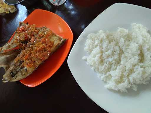 Ikan Bakar Rica Rica H. Harun 6