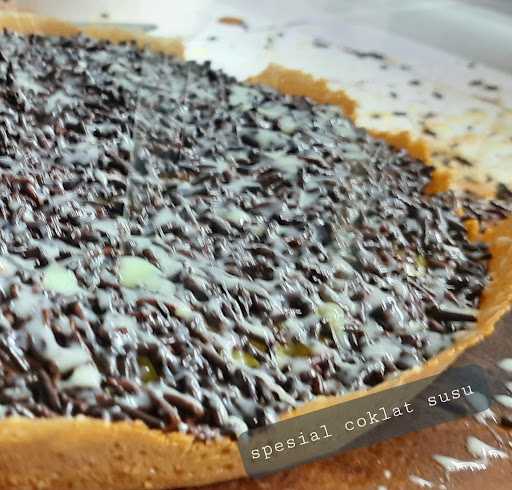 Martabak & Terang Bulan Marannu Padang 7