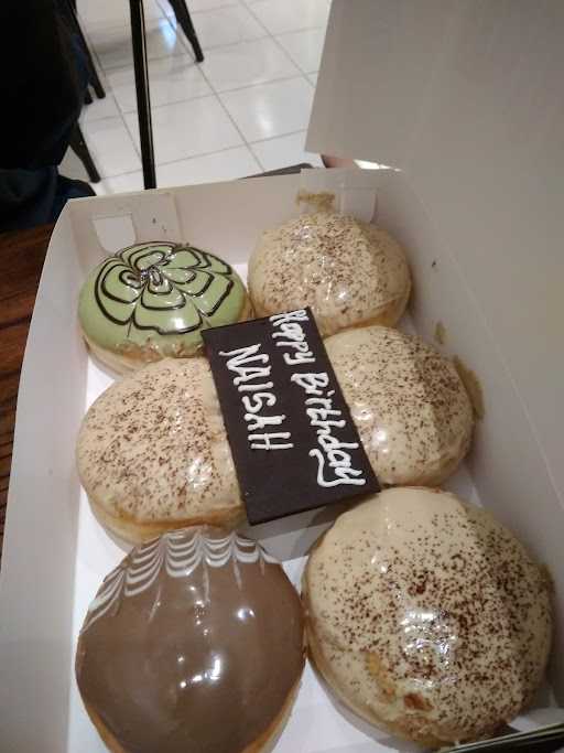 Mm Donuts Makassar Andi Djemma 9