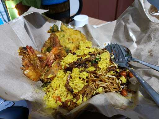 Nasi Kuning Nita 6