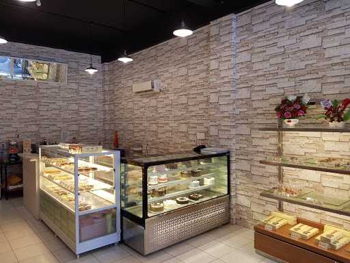 Orimos Donuts Bakery 10