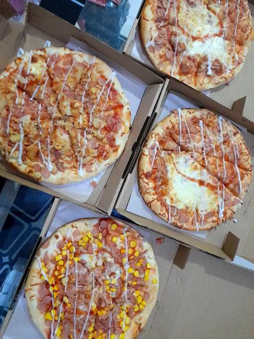 Pizza Umi Makassar 1