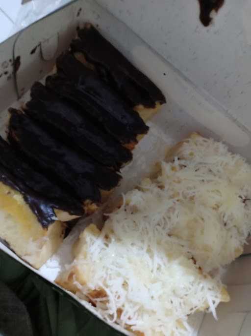 Roti Bakar Premier 1