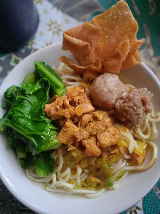 Sejati Bakso 4