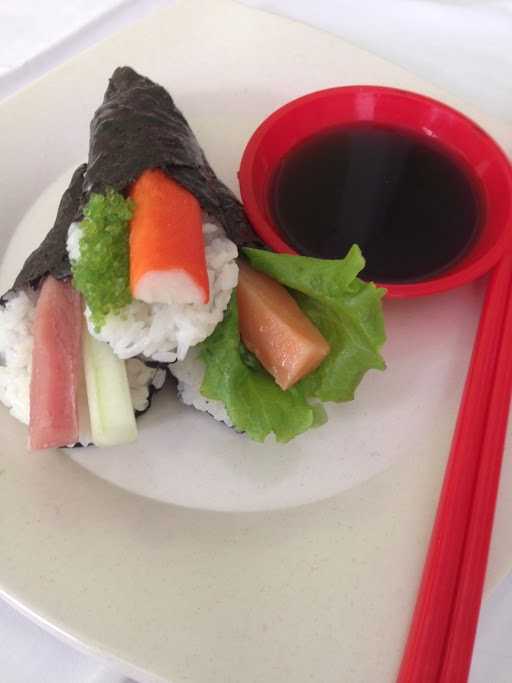 Sushi Sakura Makassar 3