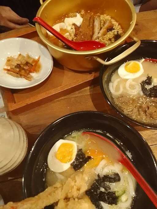 Warung 7 Ramyun 9