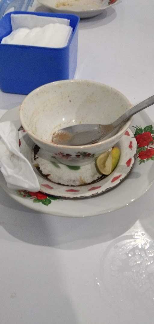 Warung Sop Saudara Ta Assauna 5