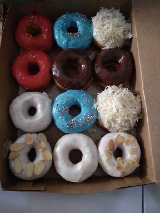 Safia Sofia Donuts 4