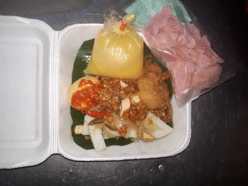 Lontong Nasi Gurih Medan Lupis 6