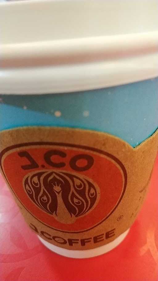 J.Co Donuts & Coffee 9