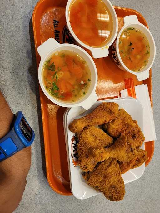 A&W Linc Square 4