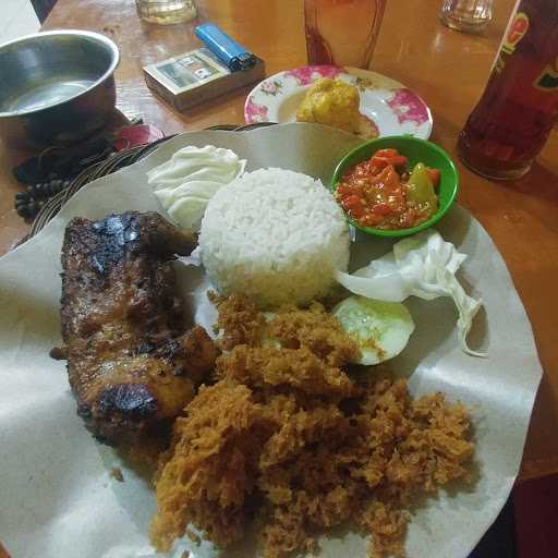 Bebek Nendang 39 8