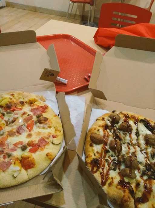 Domino'S Pizza 9