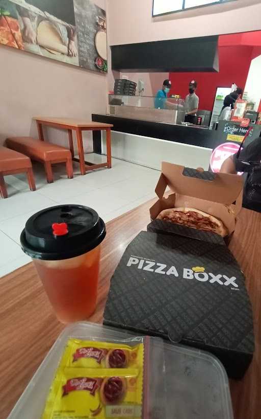 Pizza Boxx Rawalumbu 1