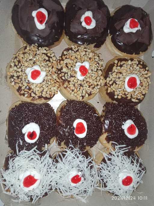 Rara Donuts 5