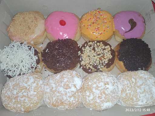 Rara Donuts 1