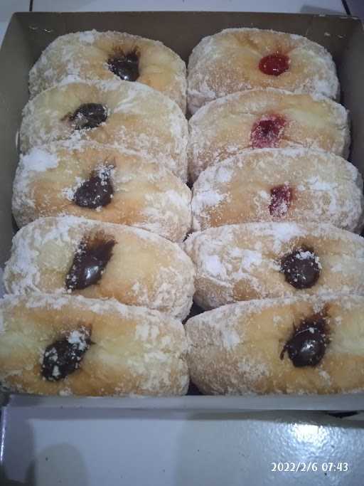 Rara Donuts 6