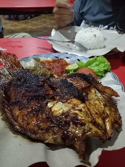 Saung Pasti Sedap 2