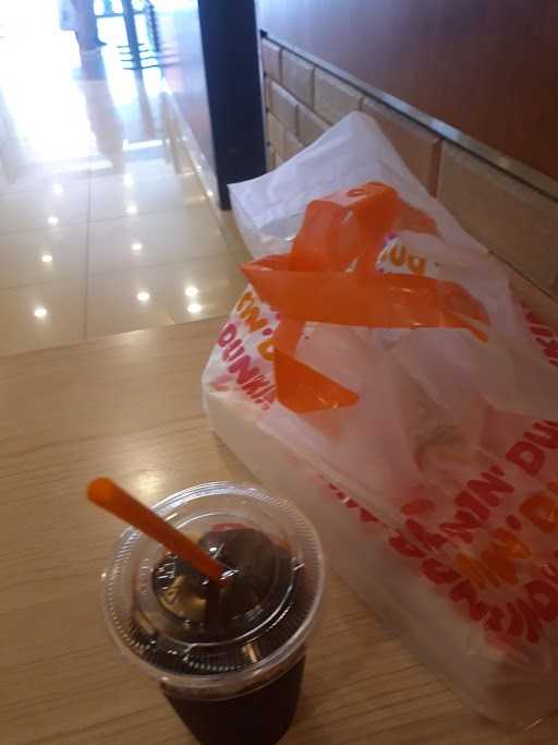 Dunkin' Donuts 10