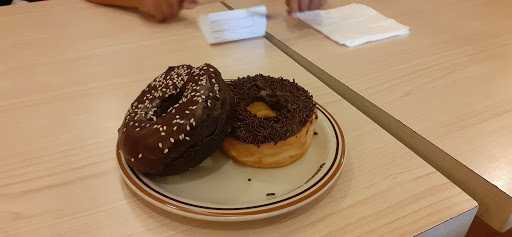 Dunkin' Donuts 2