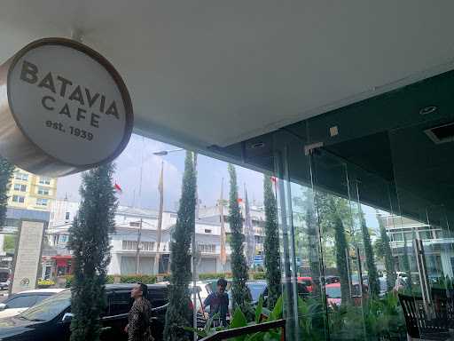 Batavia Cafe 8