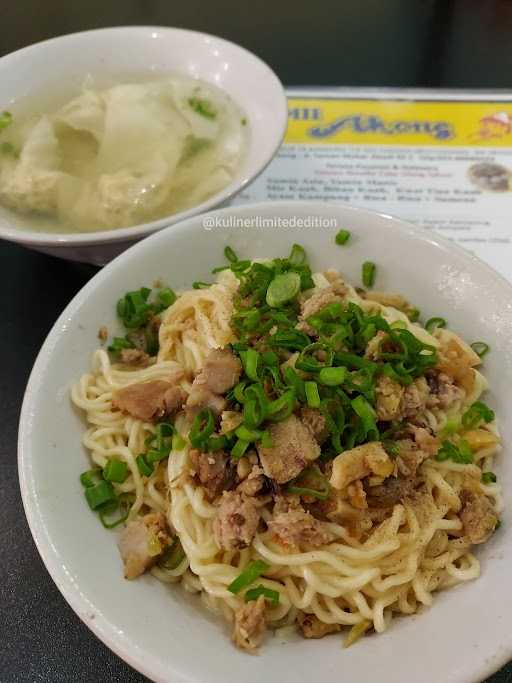 Mie Akong 1