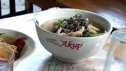 Mie Akup Ciateul 1