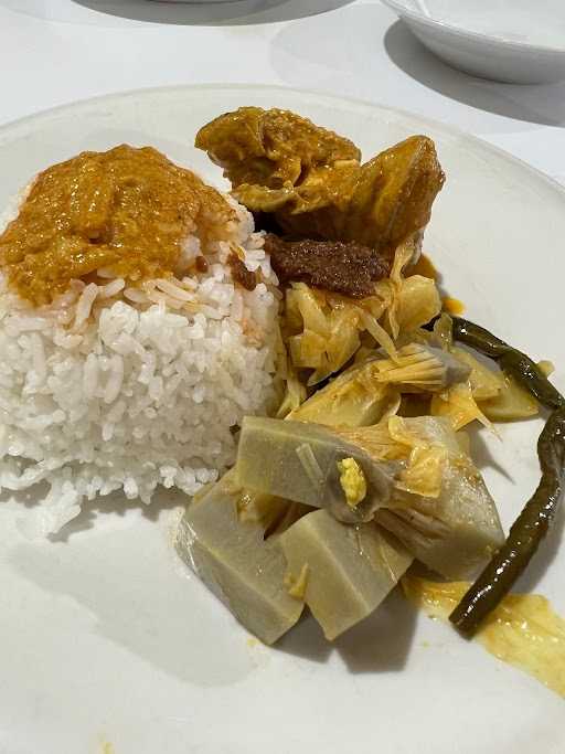 Nasi Kapau Uni Cah Bandung 9