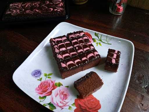 Hanania Cake And Snack 2