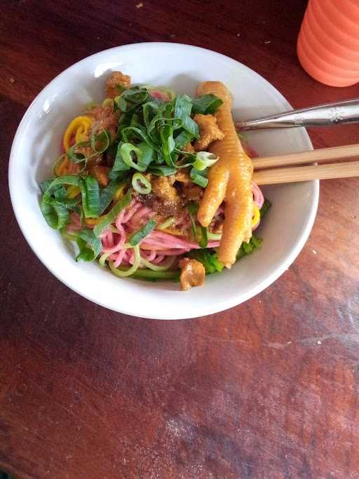 Mie Ayam & Bakso Solo Ghibran 4