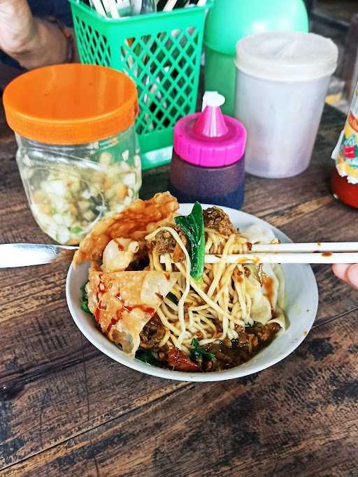 Mie Ayam Pakde Prembun 1