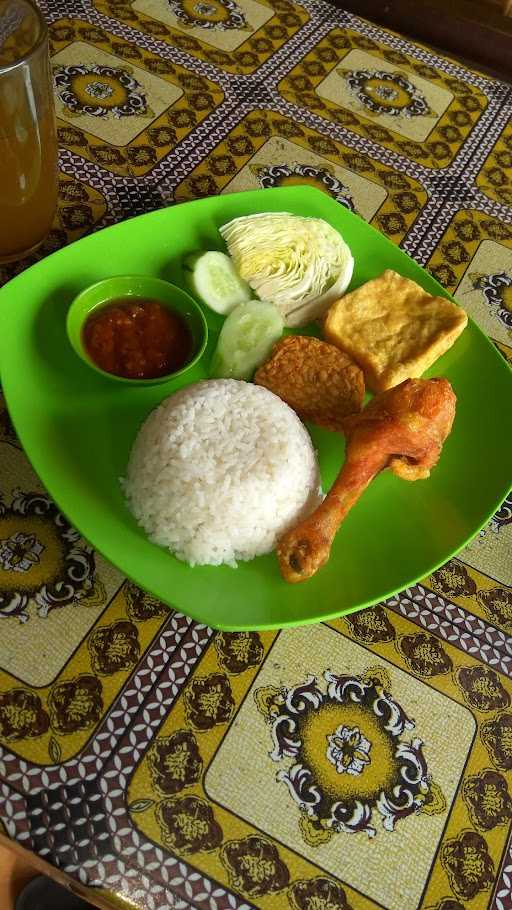 Rumah Makan Bu Neneng 5