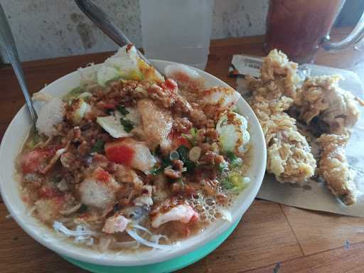 Warung Soto Sokaraja Bu Eti 2