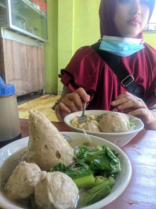 Bakso Lobster Rowosari 1