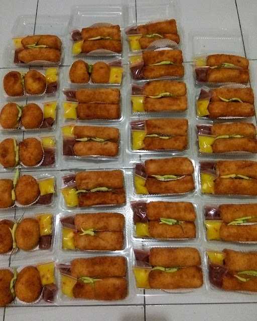 Risoles Kroket Katalia (Surabaya Timur) 3