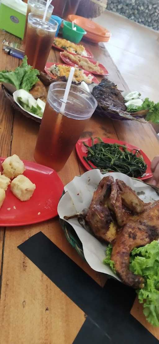 Ayam Bakar Pak D - Rungkut Asri Utara Surabaya 1