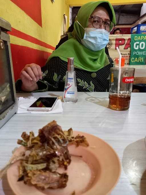 Bebek Goreng Palupi Rungkut 10