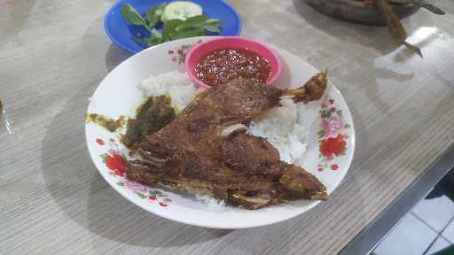 Bebek Goreng Palupi Rungkut 8