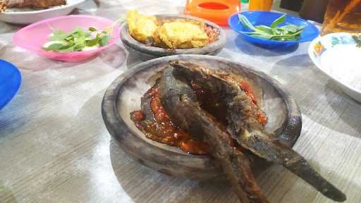 Bebek Goreng Palupi Rungkut 7